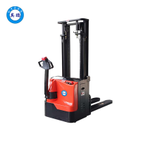 英鵬 2.0噸防爆電動堆高車